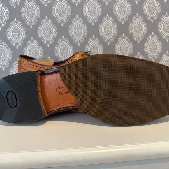 Men’s Allen Edmunds Oxford Dress shoe with Dainite sole main image 5